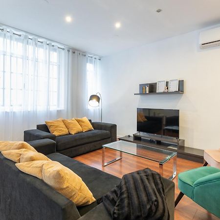 Travel Habitat Teatro Principal Apartment Valencia Exterior photo
