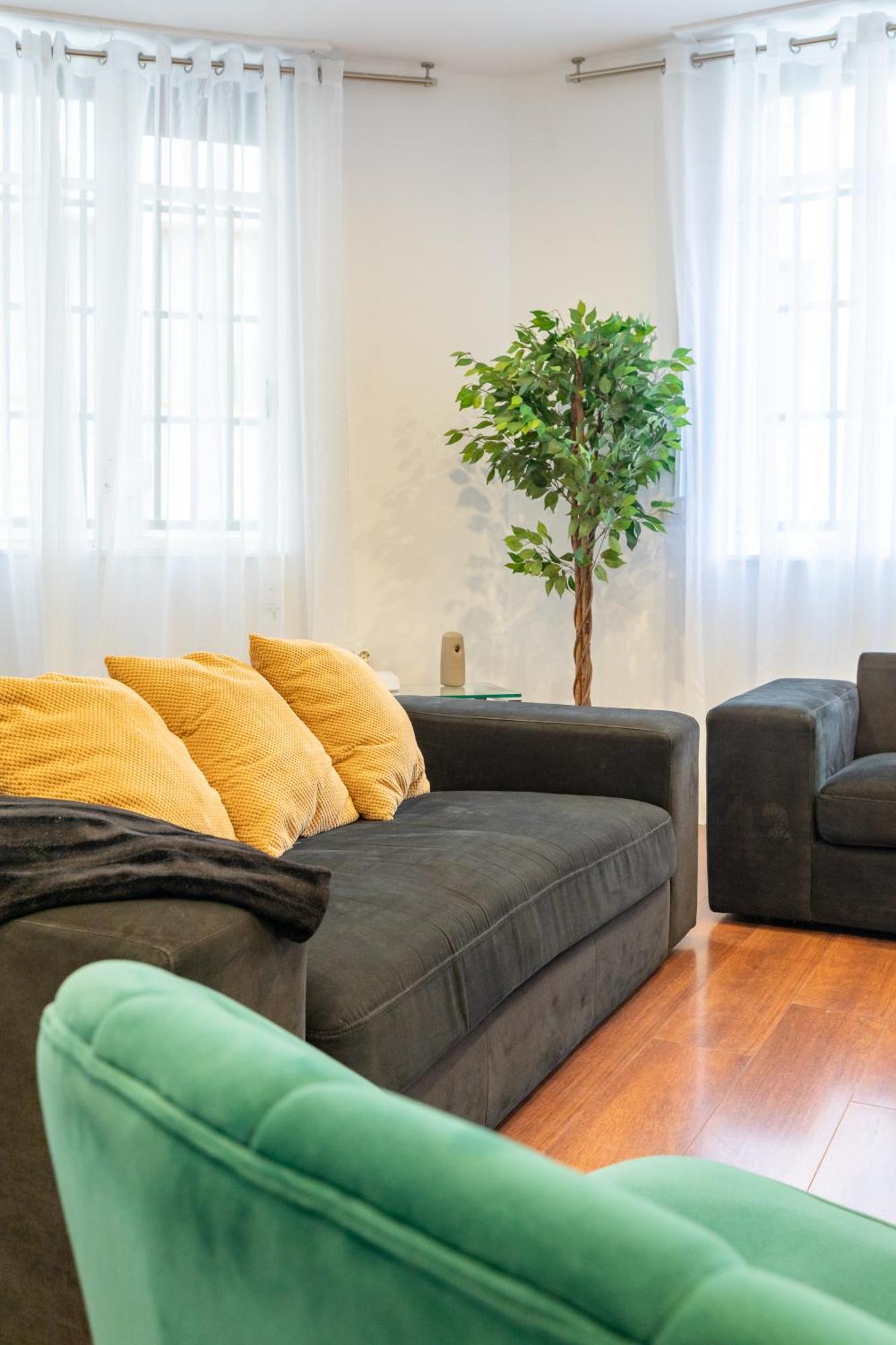 Travel Habitat Teatro Principal Apartment Valencia Exterior photo
